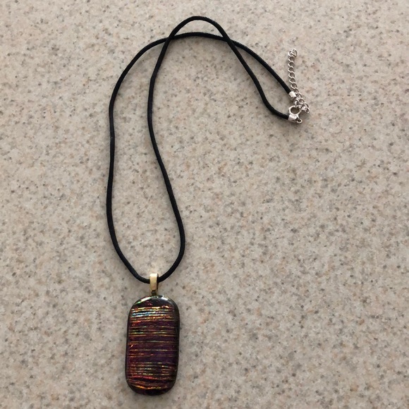 Pendant Necklace - Picture 2 of 3